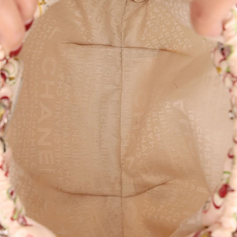 Chanel Heart Print Women's Bag - Cream and Red - Picture 5 of 7